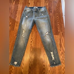 Kancan distressed jeans. Size 9/28